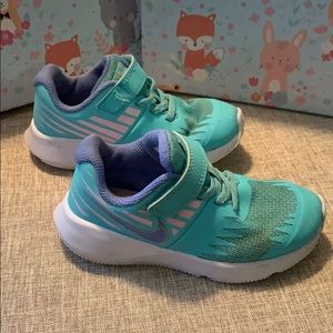 Nike Star Runner sneakers - toddler girls sz 10.5